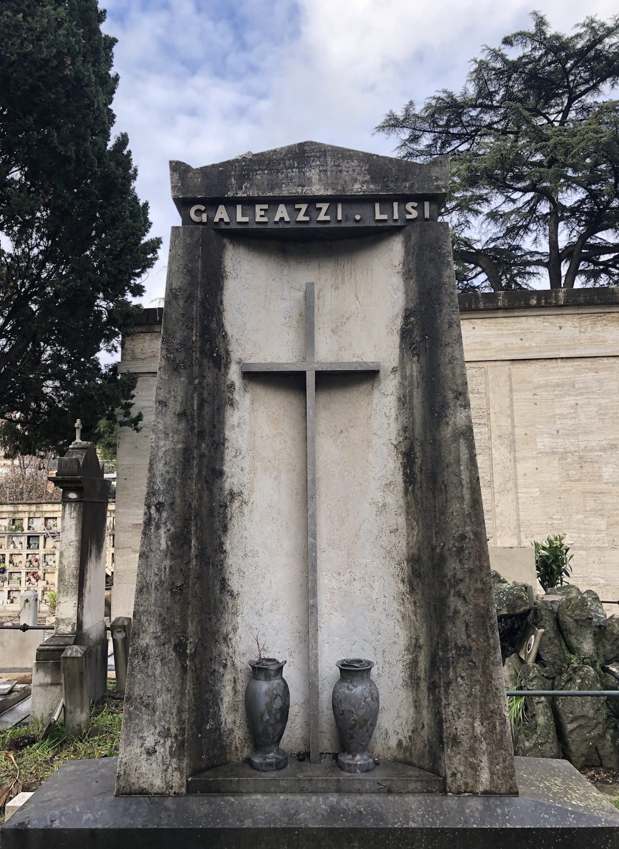 Riccardo%20Galeazzi%20Lisi%27s%20tomb%2C%20Rome%20%283%29.jpg